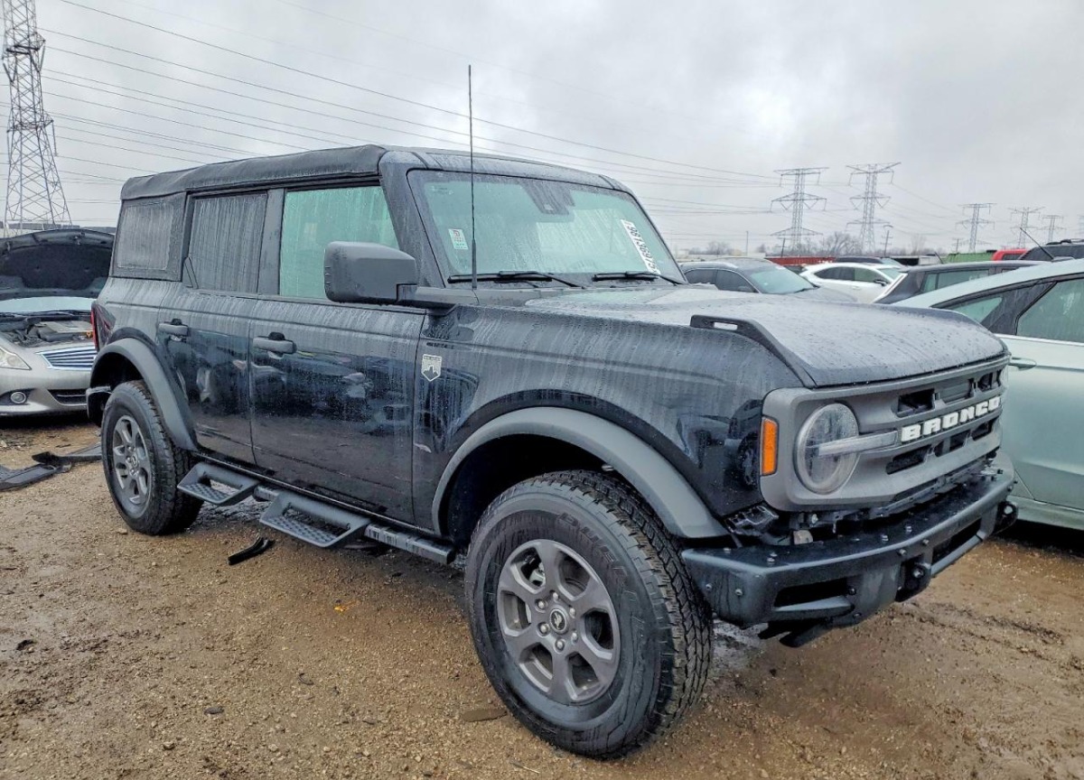 2024 Ford Bronco auction photo 4