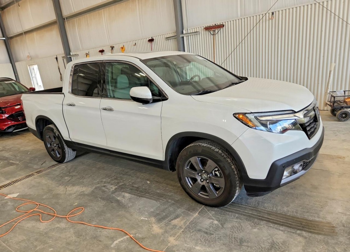 2020 Honda Ridgeline auction photo 4