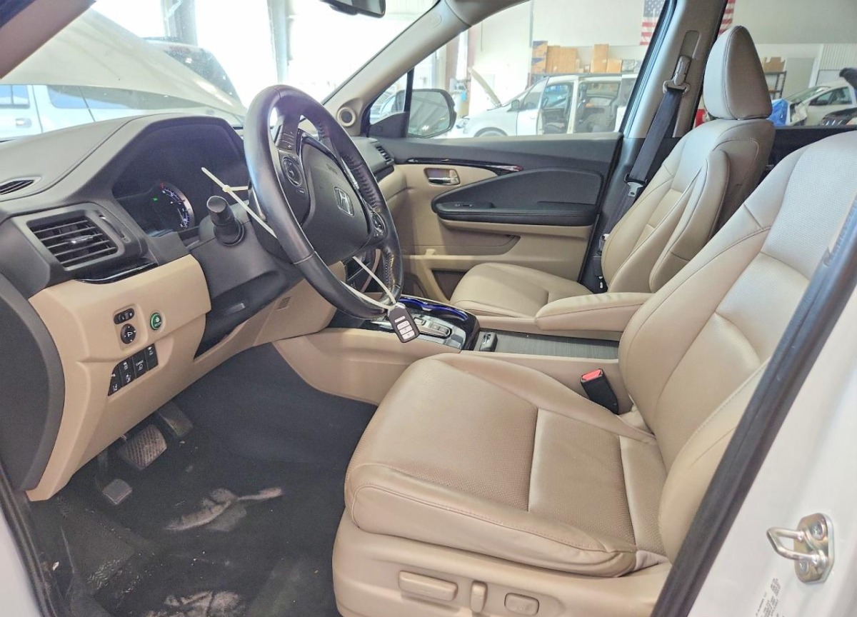 2020 Honda Ridgeline auction photo 7