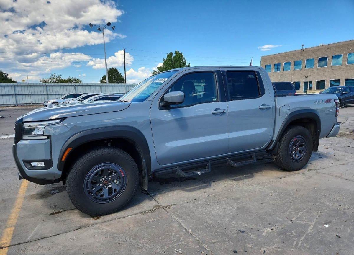 2025 Nissan Frontier