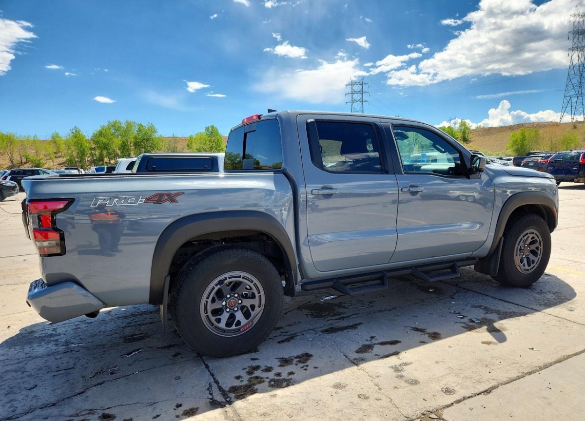 2025 Nissan Frontier auction photo 3