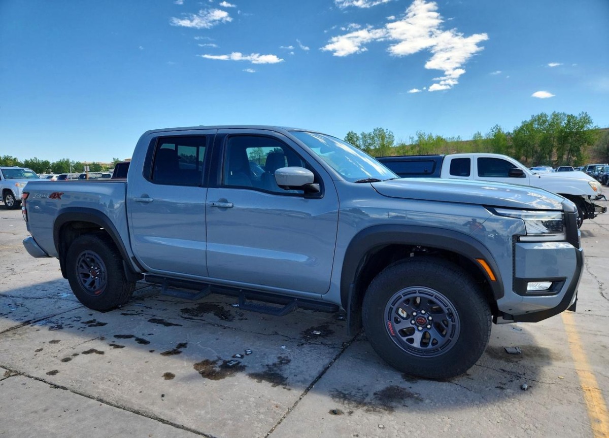 2025 Nissan Frontier auction photo 4