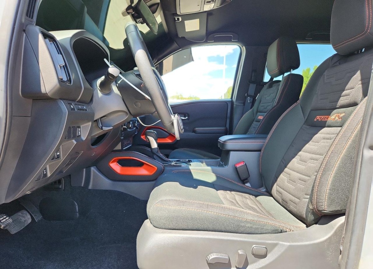 2025 Nissan Frontier auction photo 7