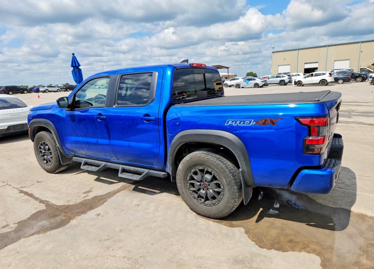 2024 Nissan Frontier auction photo 2